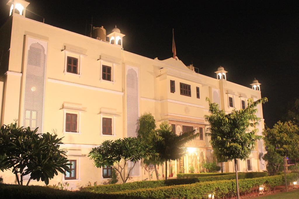 Roop Vilas Palace Nawalgarh Екстериор снимка